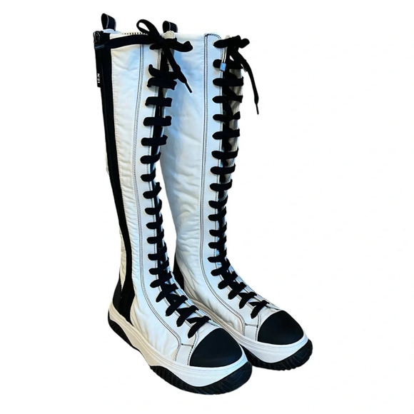 No. 21 Knee High Lace Up Sneaker Boots White Black 37 NWOB Unique Designer Rare - Picture 1 of 12